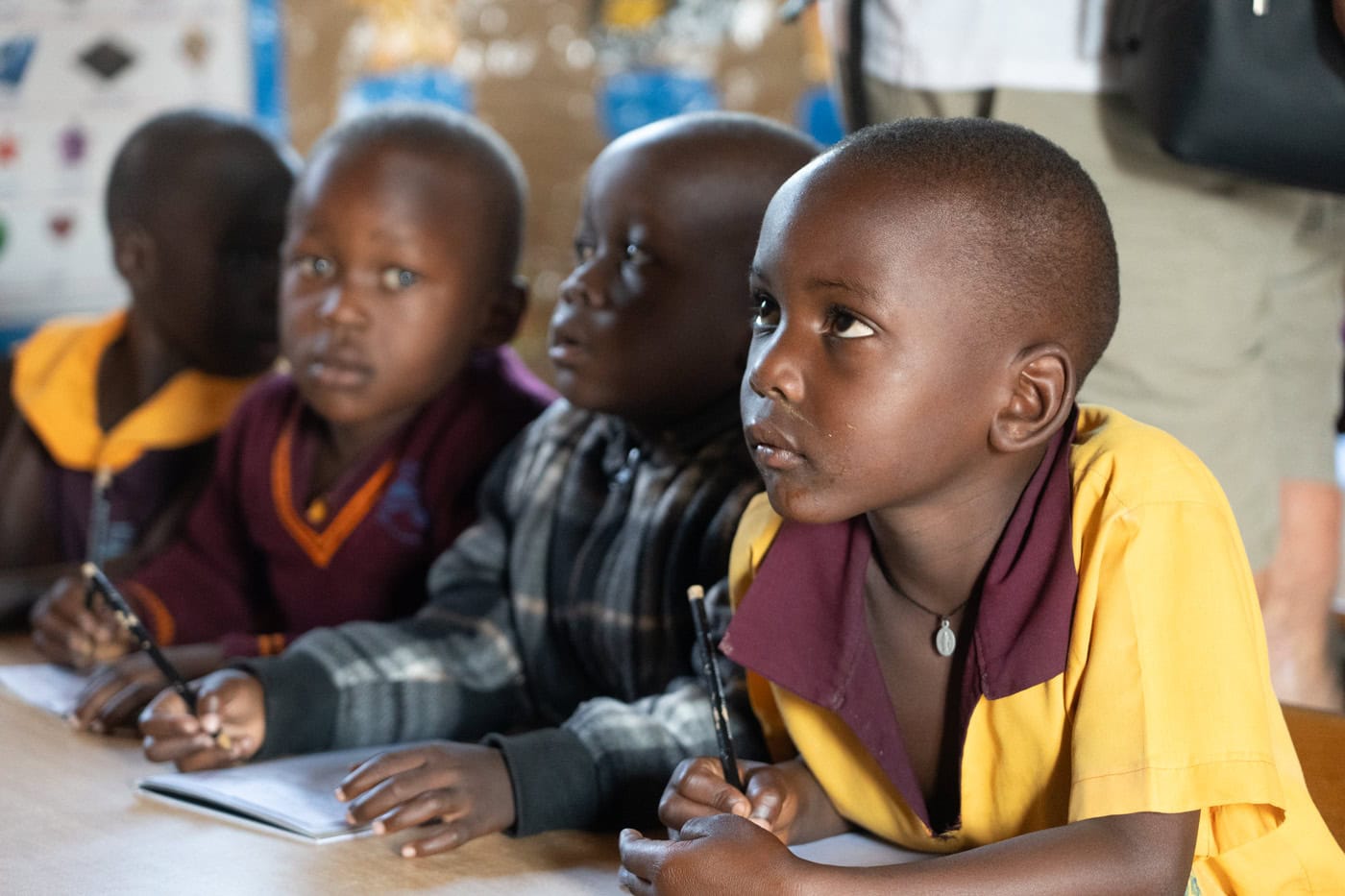 Lichtstrahl uganda schulkinder